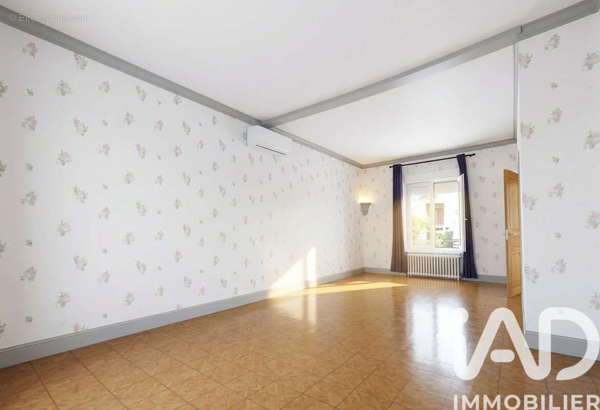 Photo 4 - Maison à MONTLUCON