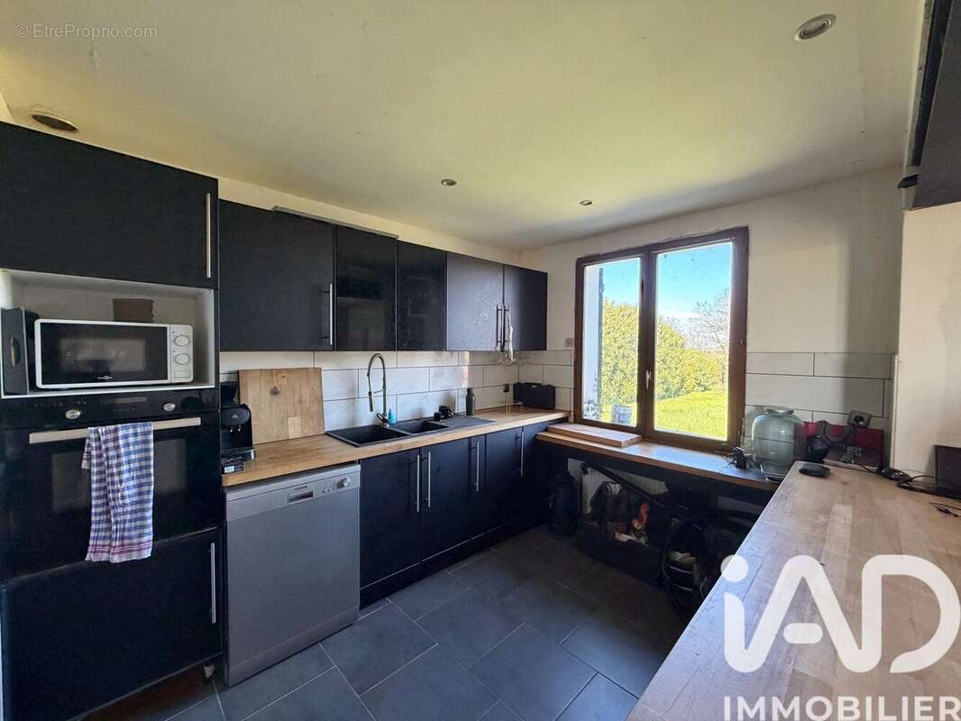 Maison 90 m² à Thurageau  - photo 4