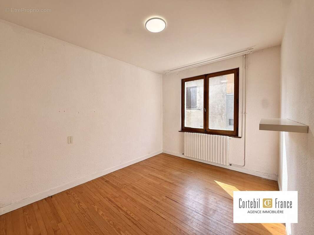 Maison 80 m² à Cruseilles  - photo 7