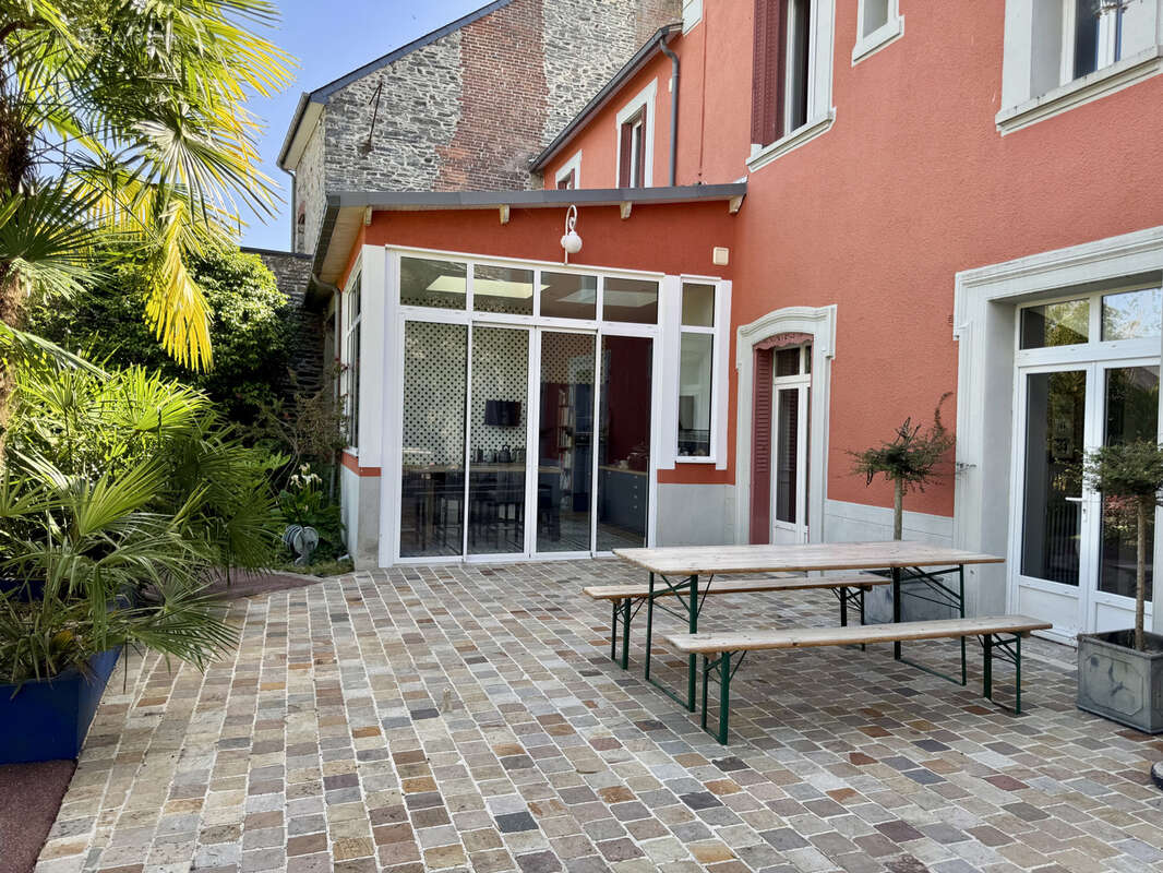 Maison à JANZE