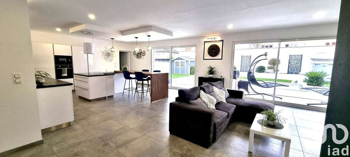 Photo 4 - Maison à FRESNES-SUR-MARNE