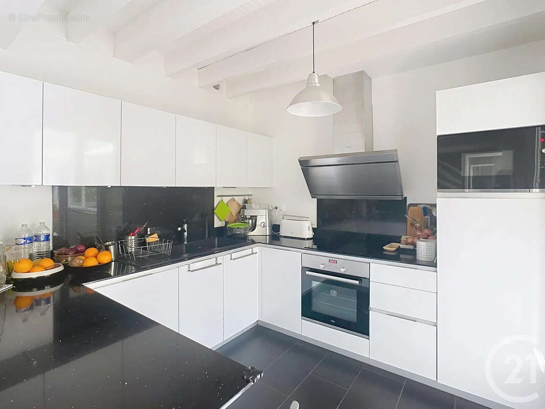 Maison à MONTAGNY-EN-VEXIN