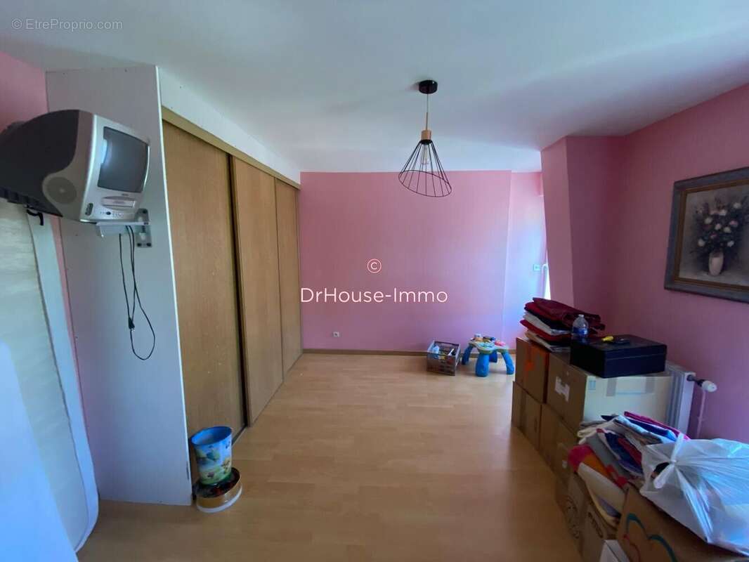 Maison à SAINT-PIERRE-DE-VARENGEVILLE