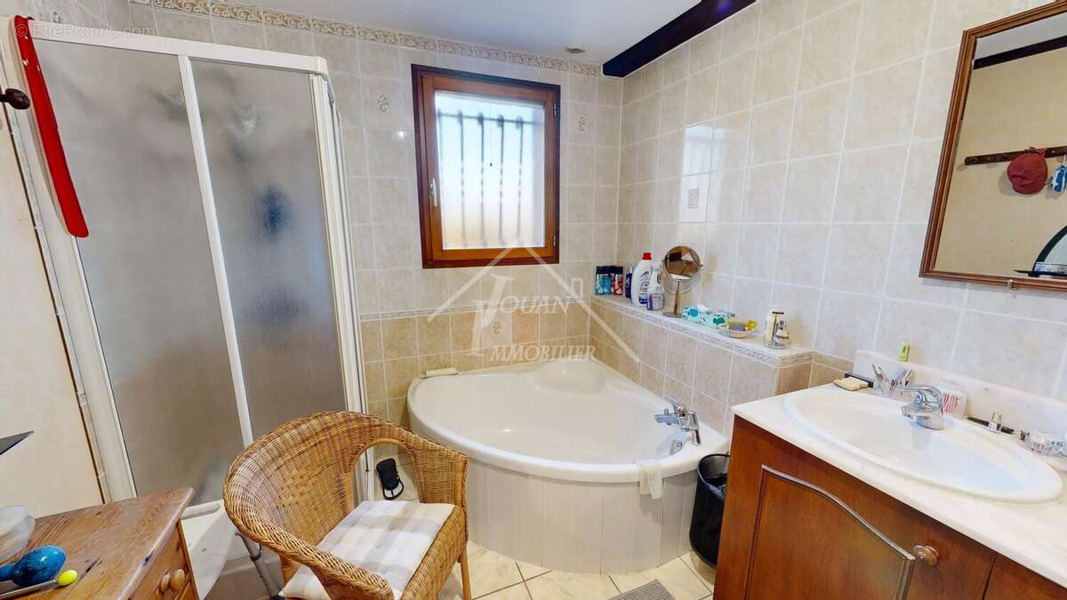 Maison à BOURBON-L'ARCHAMBAULT