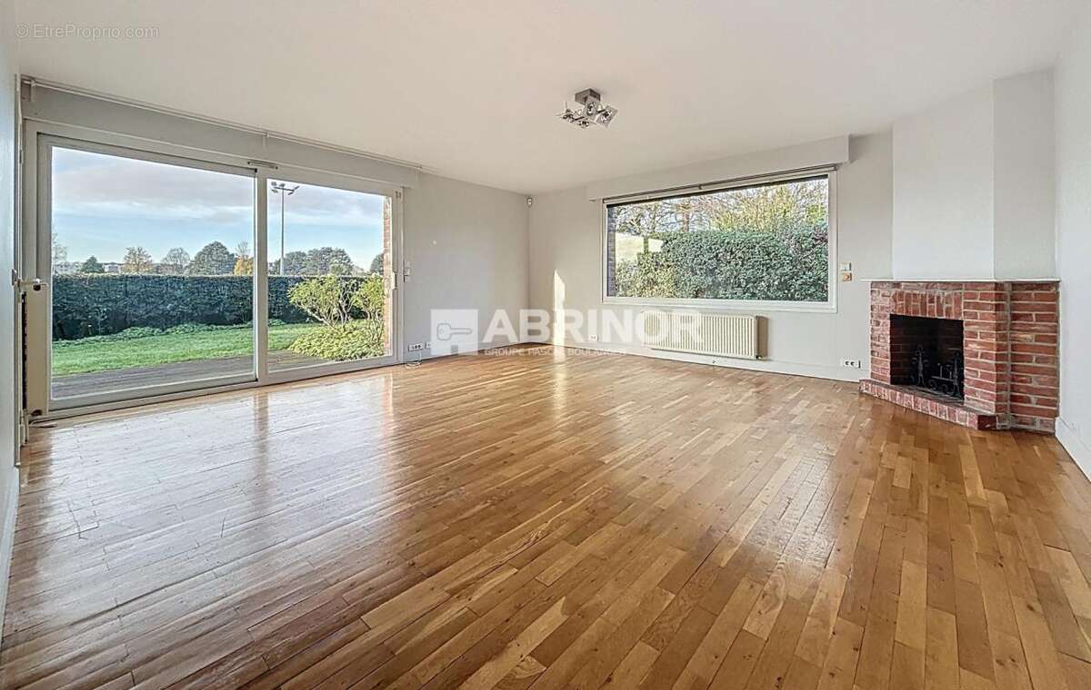 Appartement à MARCQ-EN-BAROEUL