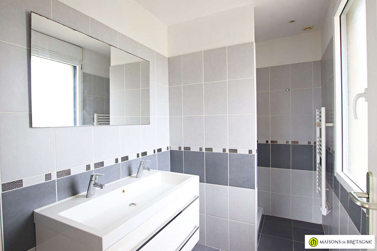 Maison à CLOHARS-CARNOET