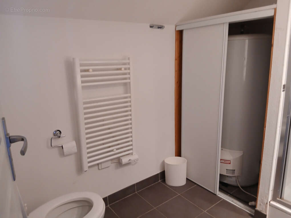 Appartement à SAINT-COLOMBAN-DES-VILLARDS
