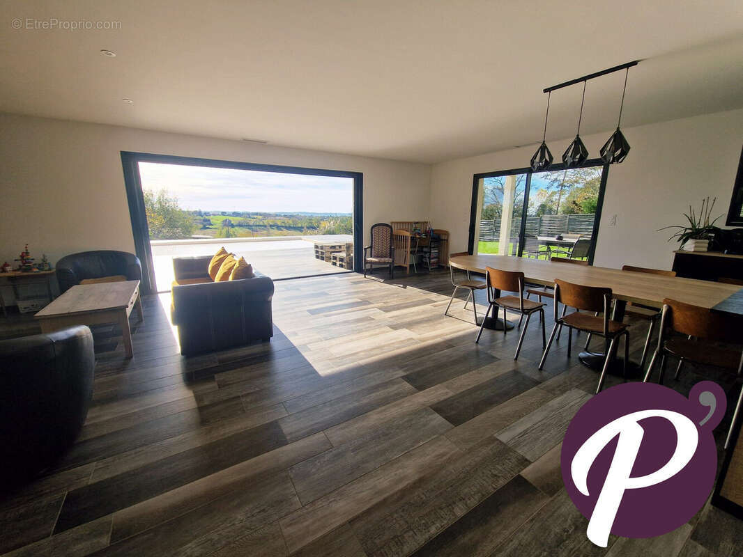 Maison 158 m² à Bergerac  - photo 3