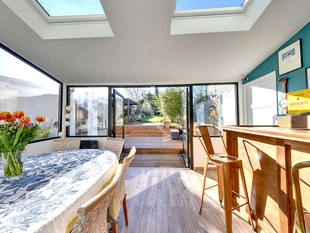 Maison à BRY-SUR-MARNE