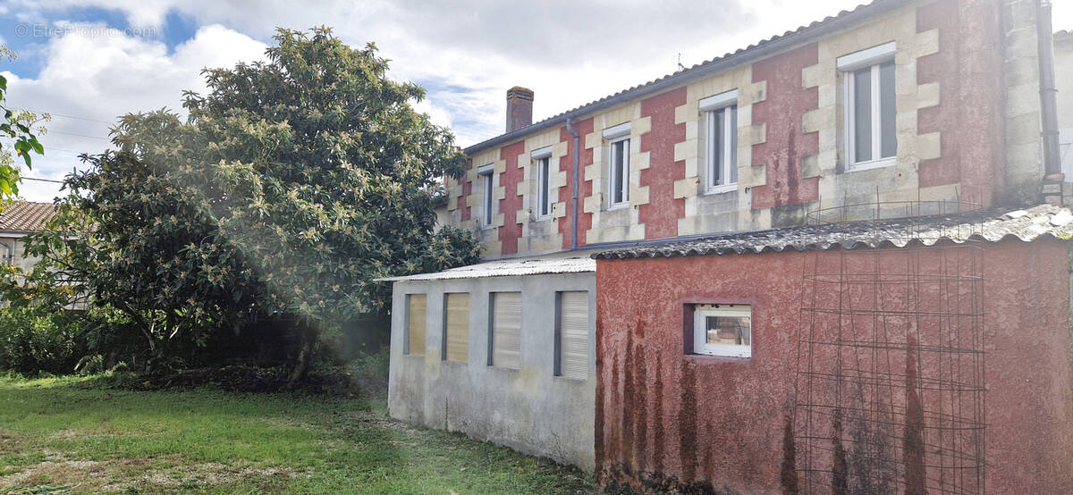 Maison à ARCINS