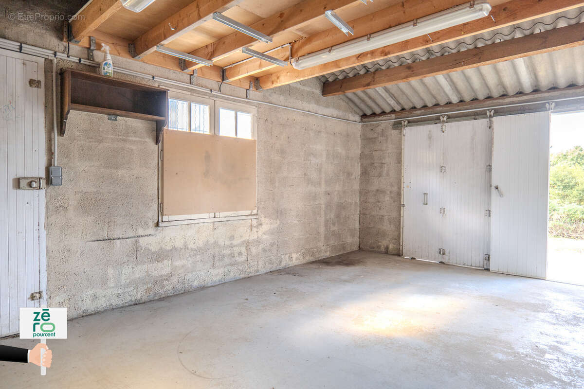 Maison familiale de plain-pied de 116 m2 avec garage sur 620 m2 de terrain   Commequiers - photo 24