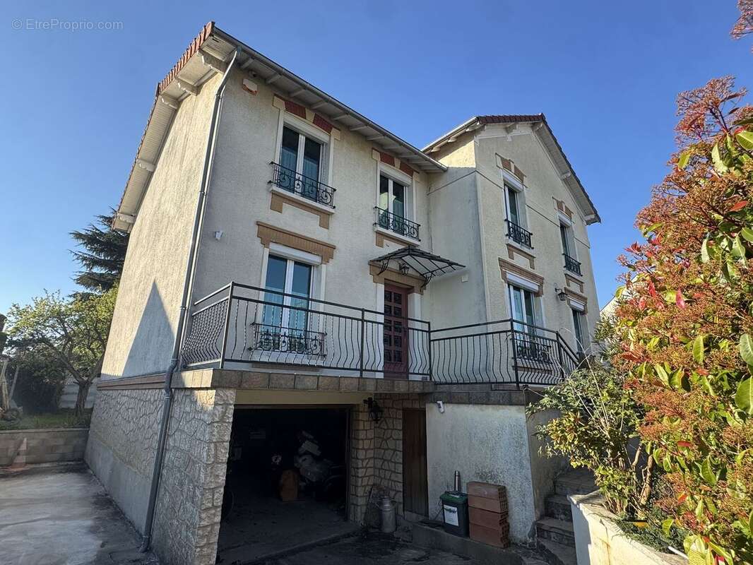 Maison à SAINT-PRIX