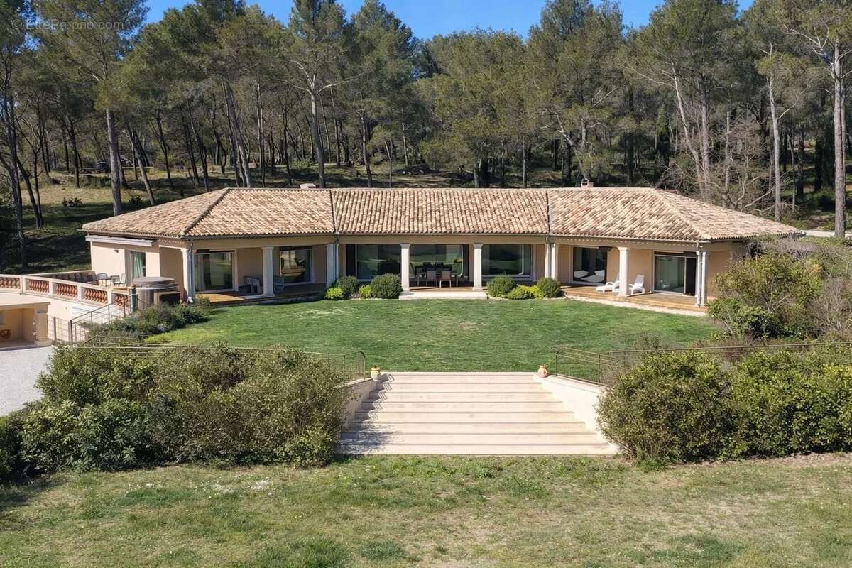 Maison à AIX-EN-PROVENCE