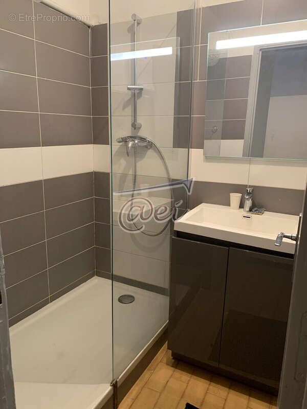 Appartement à SAINT-MAXIMIN-LA-SAINTE-BAUME