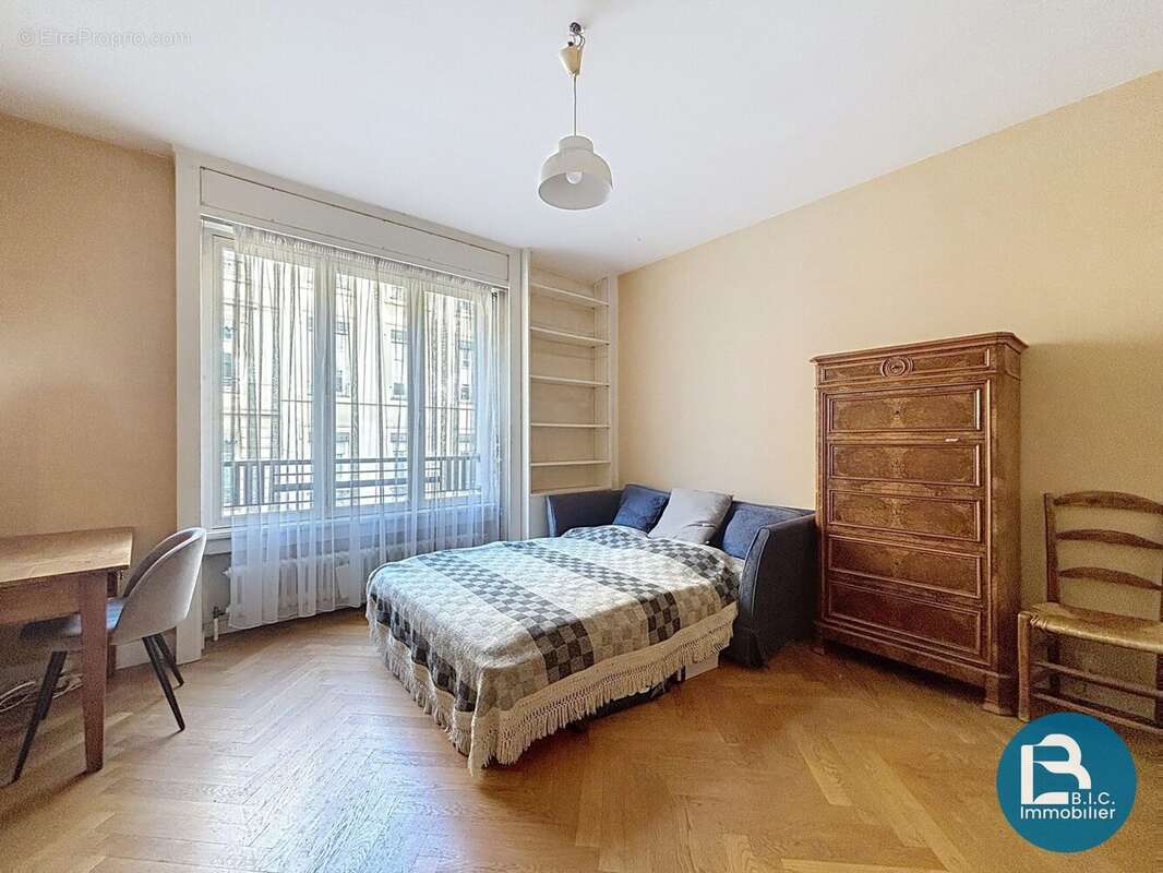 Appartement à LYON-6E