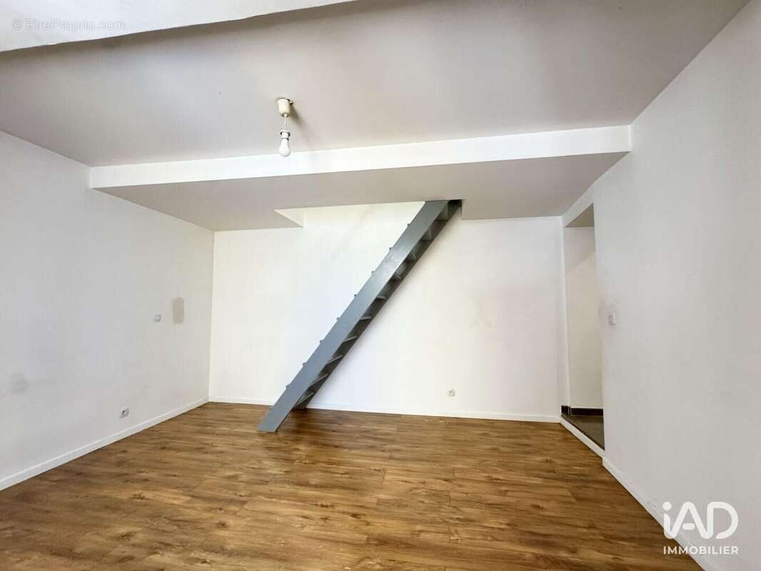 Appartement 45 m² à Trets  - photo 3