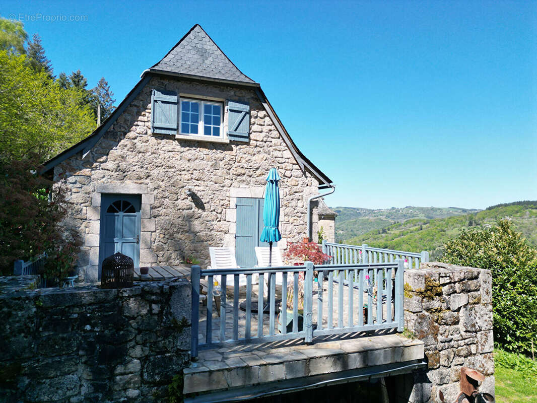 Maison à GOLINHAC