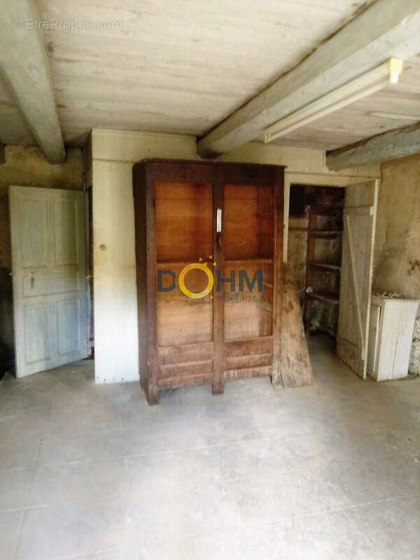 A vendre 2 maisons  a restaurer a saint-martin des olmes - photo 9