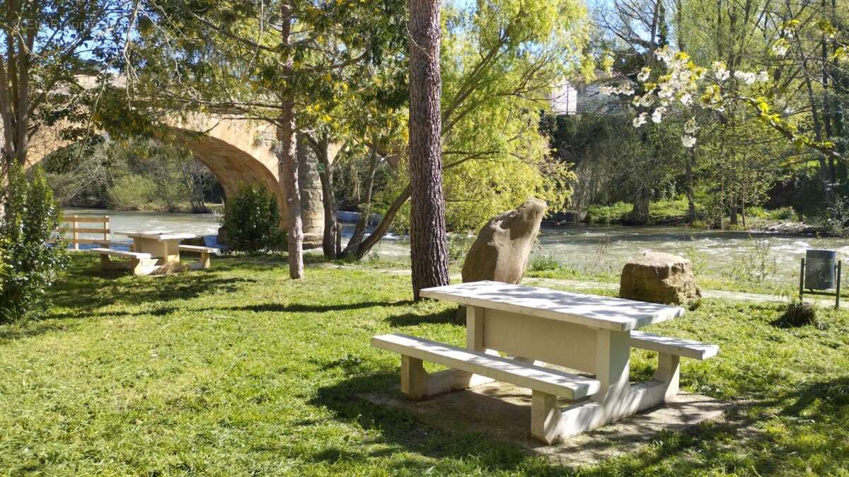 Maison à CAMPAGNE-SUR-AUDE