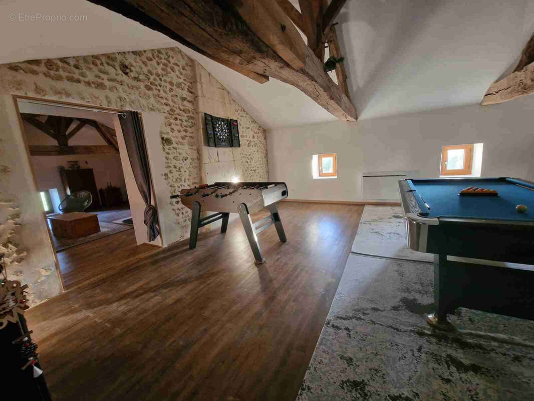 Maison à MIRAMBEAU