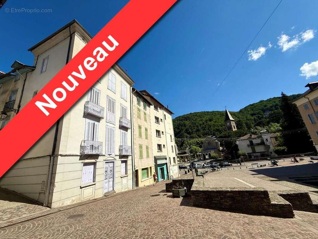   - Appartement à AX-LES-THERMES