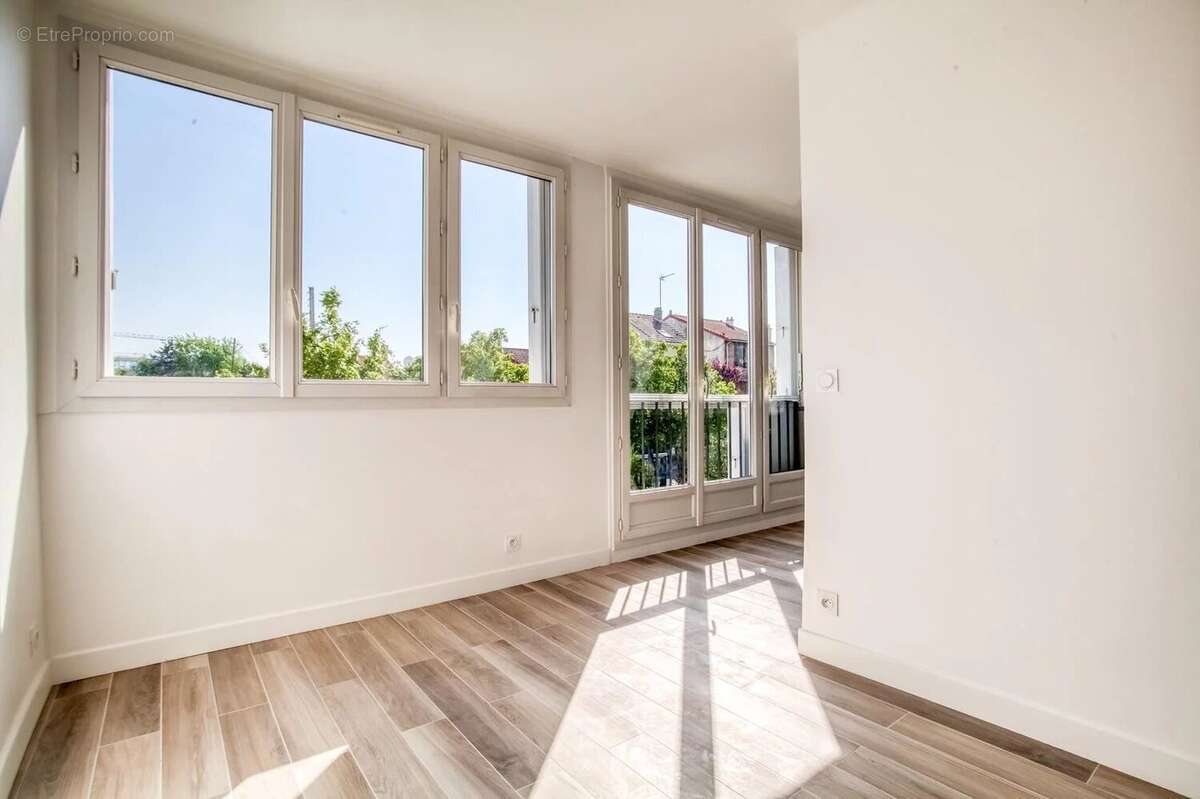 Appartement à RUEIL-MALMAISON