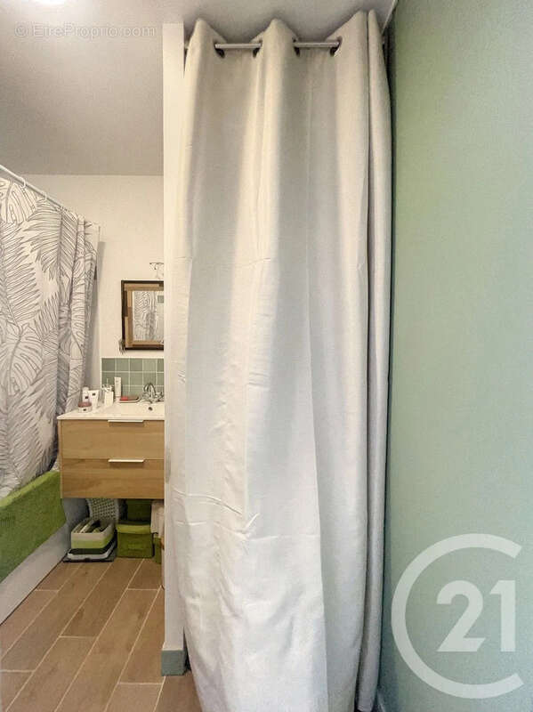 Appartement 64 m² à Reims  - photo 11