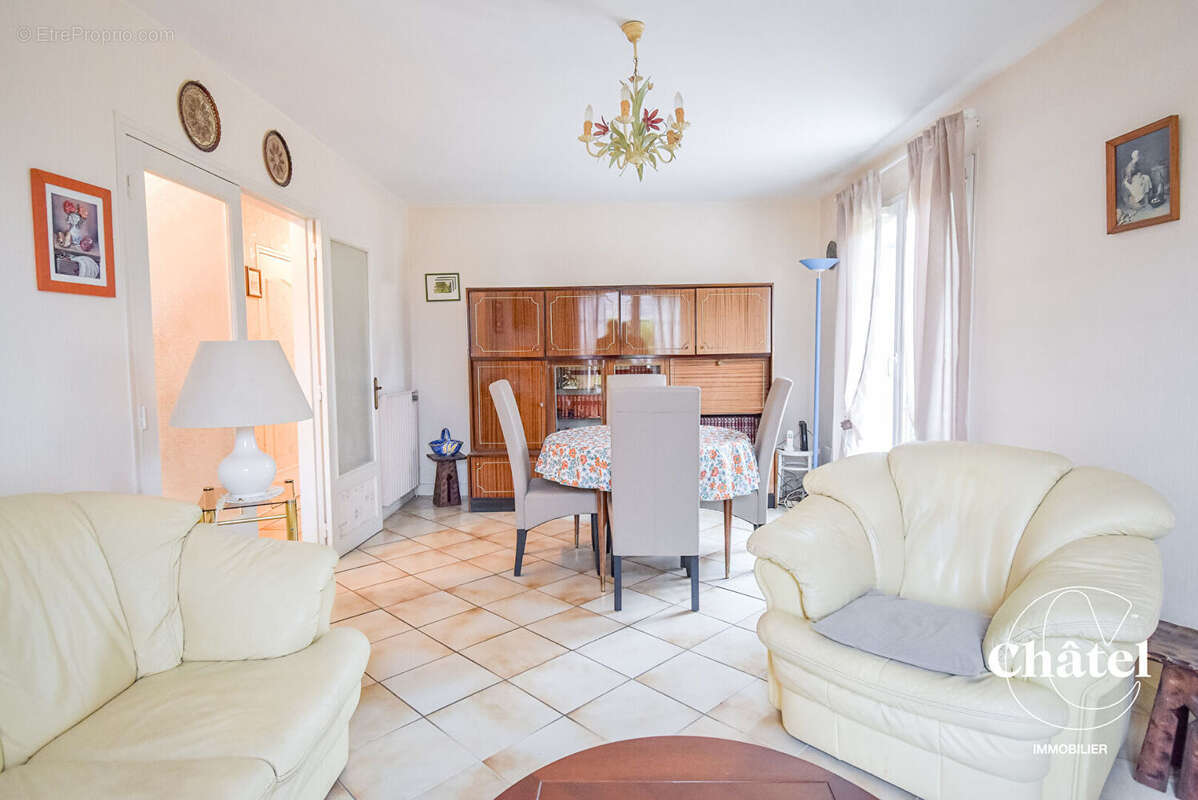 Maison à SAINT-MARD