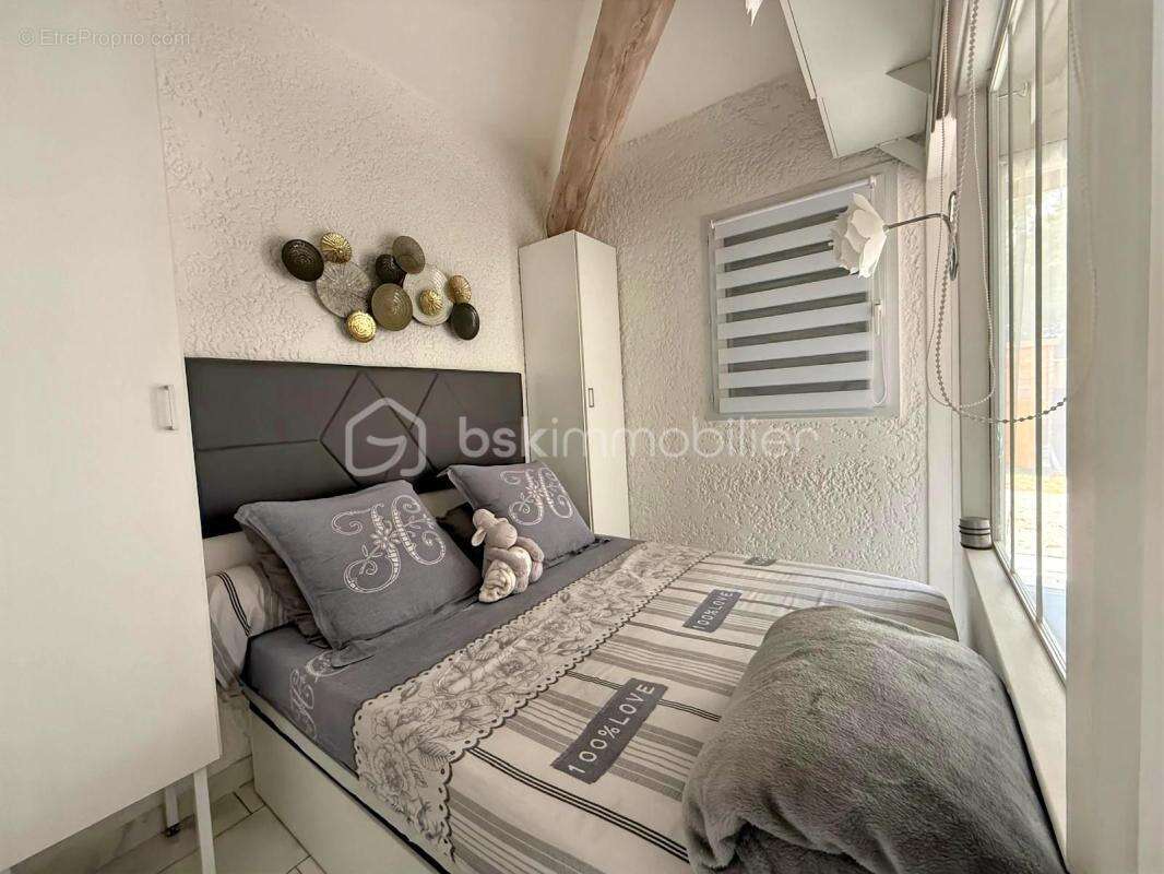 Maison à AUREILLE
