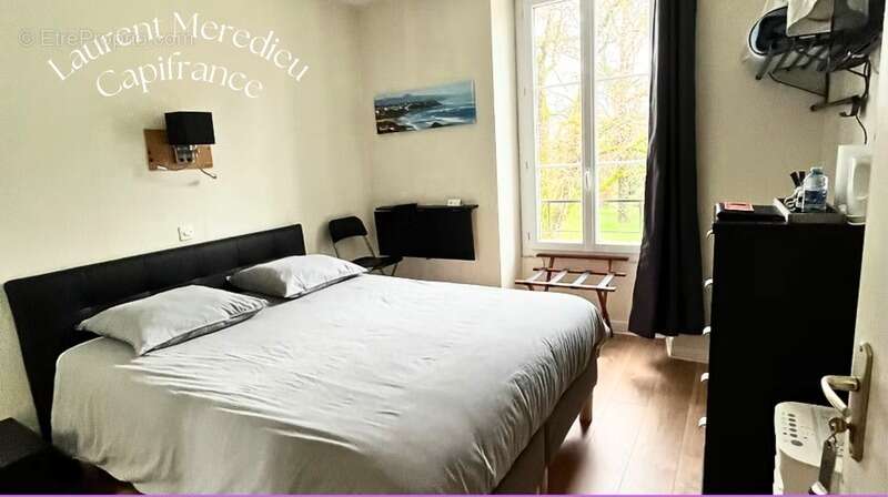 Commerce à SAINT-AIGULIN