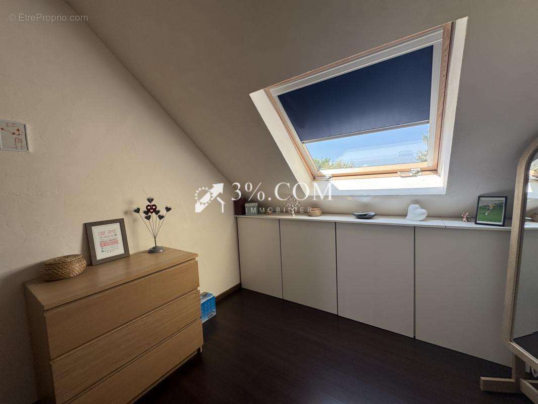 3%COM Charmant triplex avec 3 chambres  - 2 terrasses - gara - photo 13