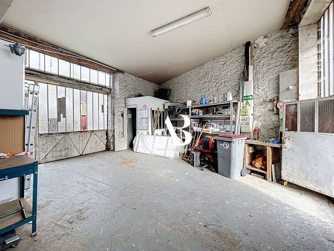 Maison à MONTIGNY-LENCOUP