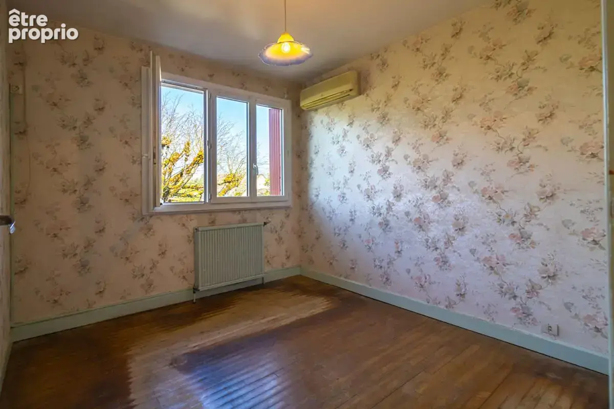 Maison Gièvres 6 pièce(s) 91 m2 - photo 9