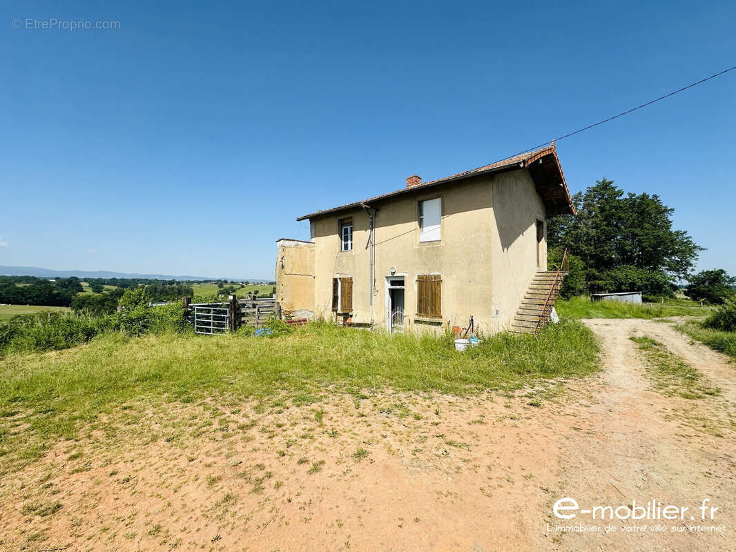 Maison à MELAY