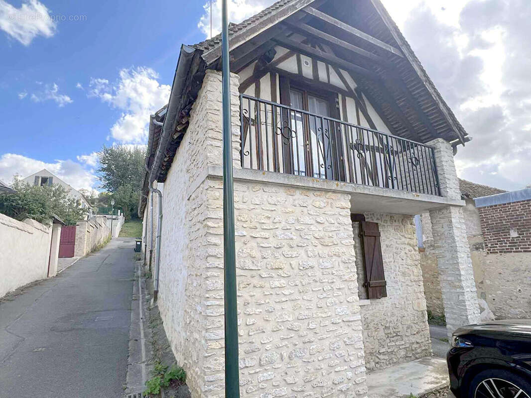 Maison à CHAUMONT-EN-VEXIN