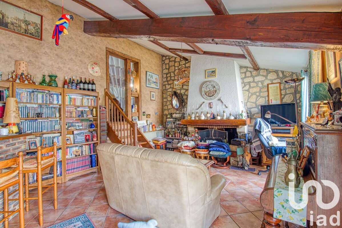 Photo 9 - Maison à CHANTELOUP-LES-VIGNES