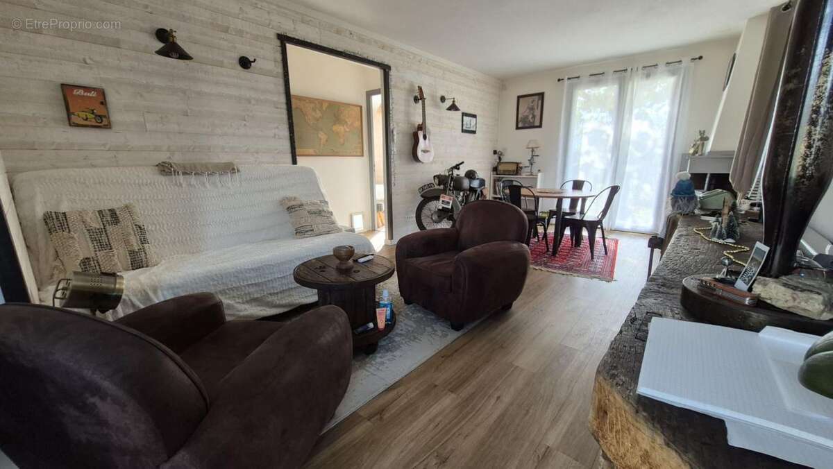 Maison à BUZET-SUR-TARN