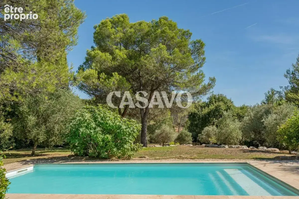 Vente Maison 5 pièces de 240m² - 13410 Lambesc - photo 13