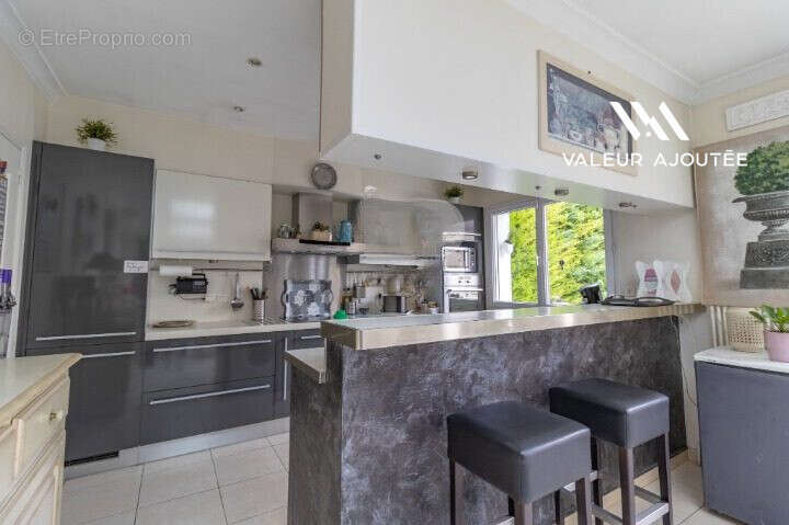 Maison à NANTERRE