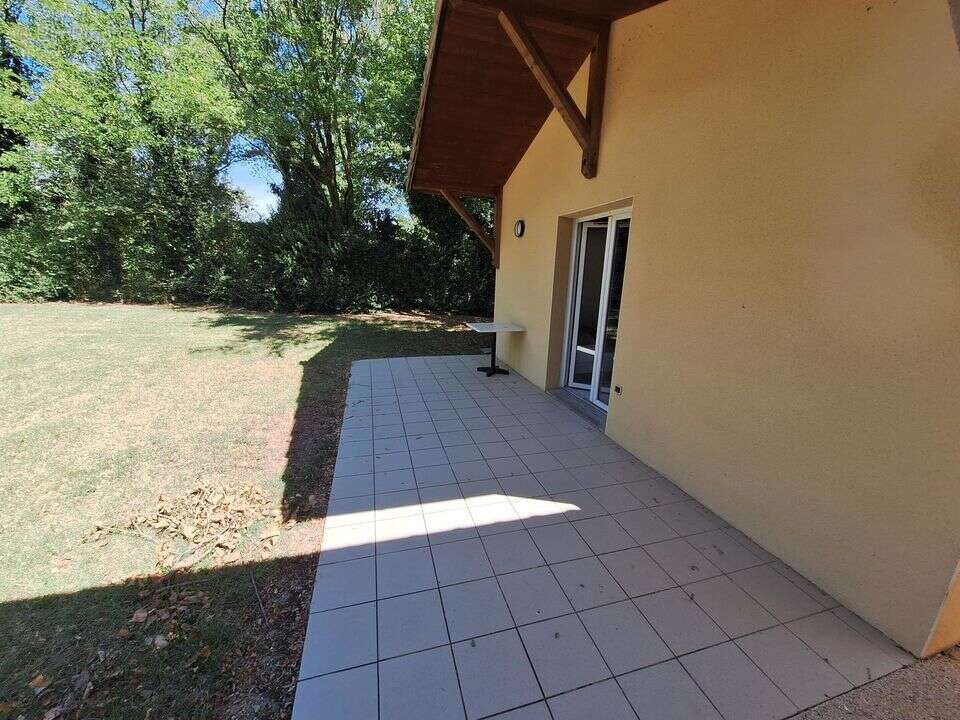 Appartement à CHATEAUNEUF-SUR-ISERE