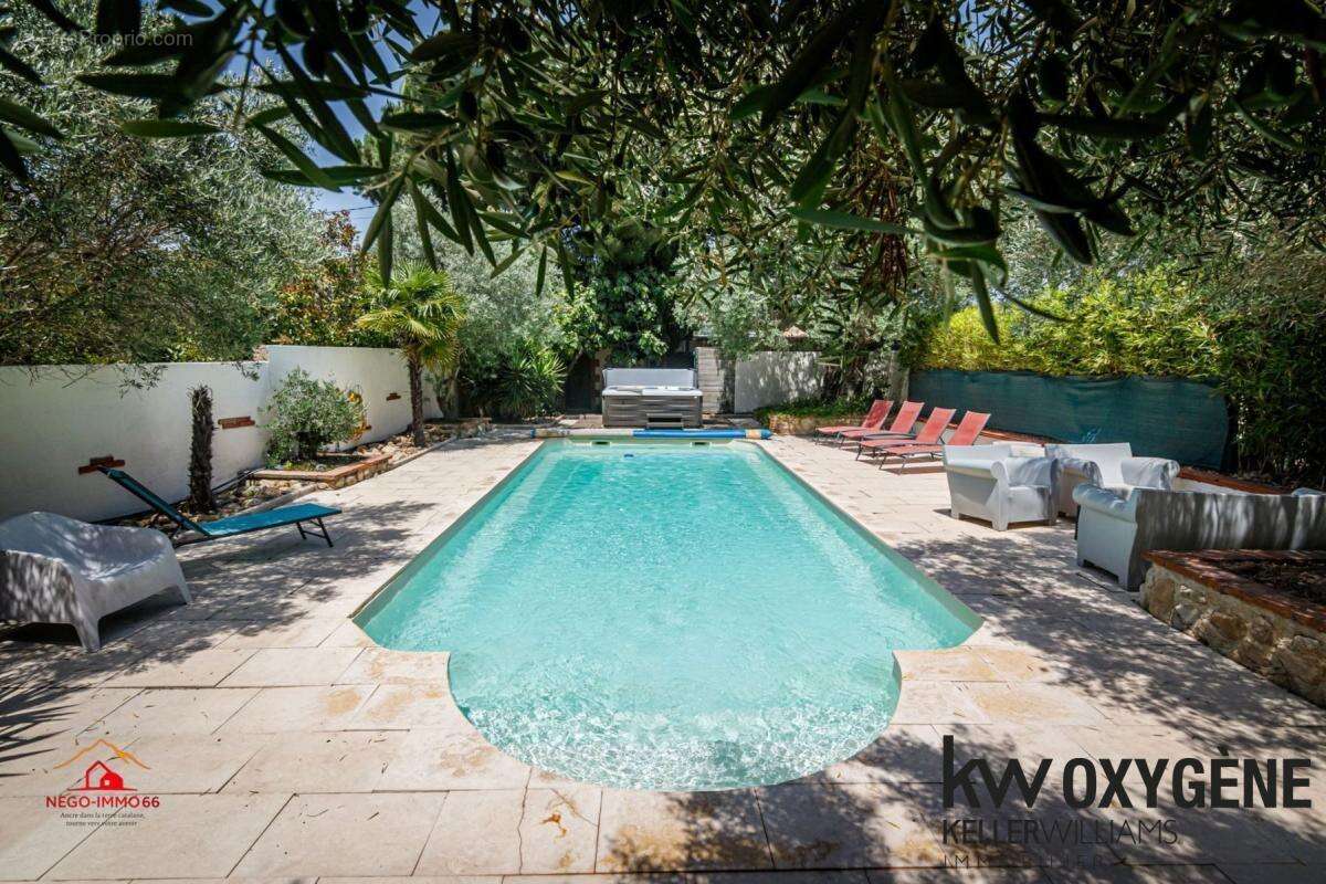 Maison à SAINT-CYPRIEN