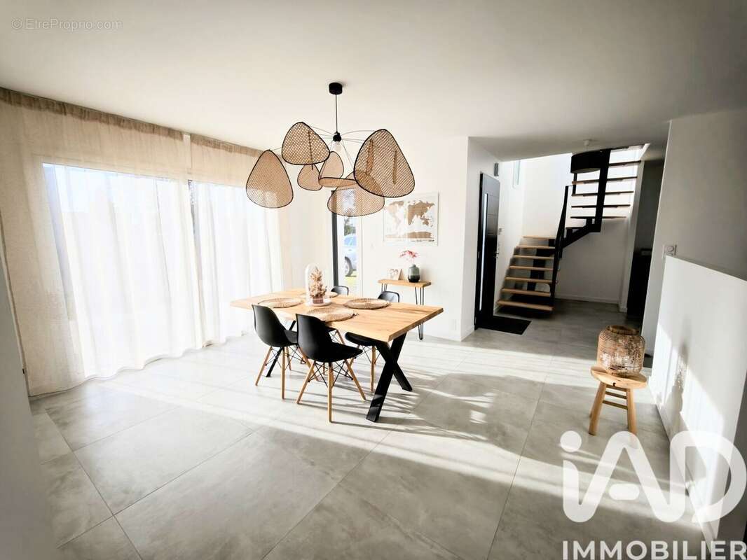 Photo 4 - Maison à ROMILLE