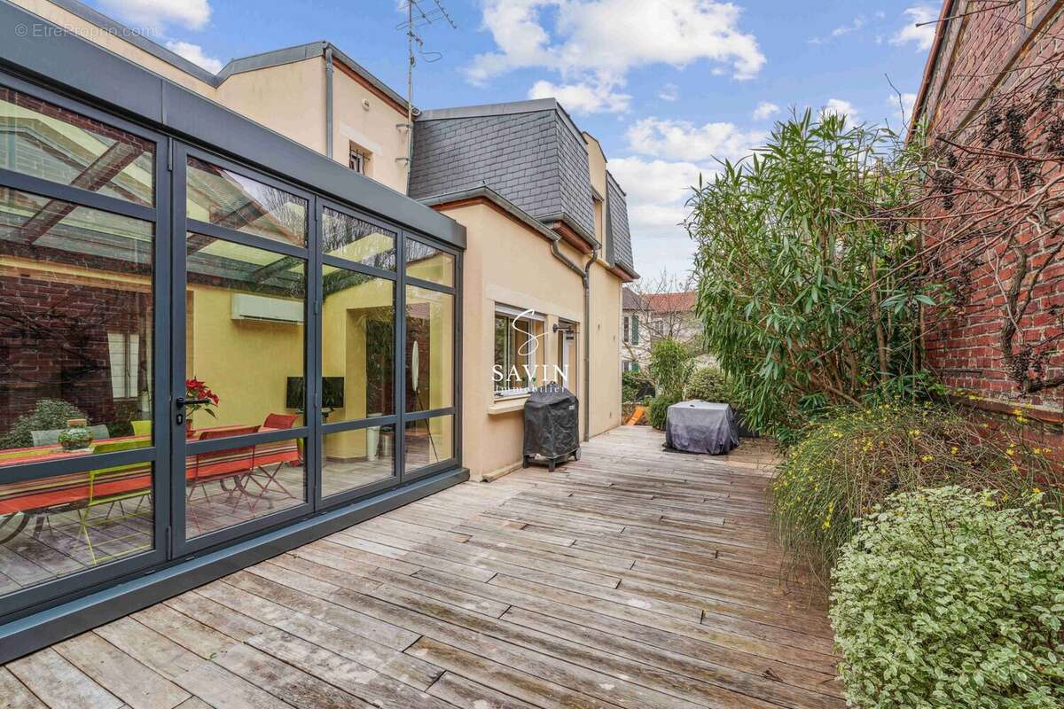 Maison à COLOMBES