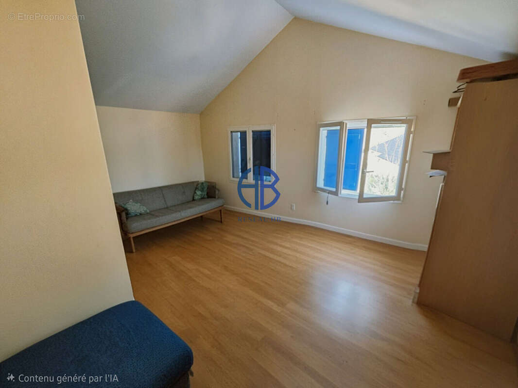 Maison à SERMERIEU