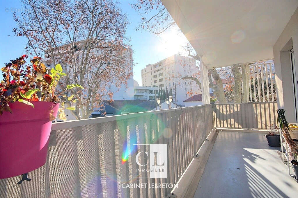 Appartement à MARSEILLE-10E
