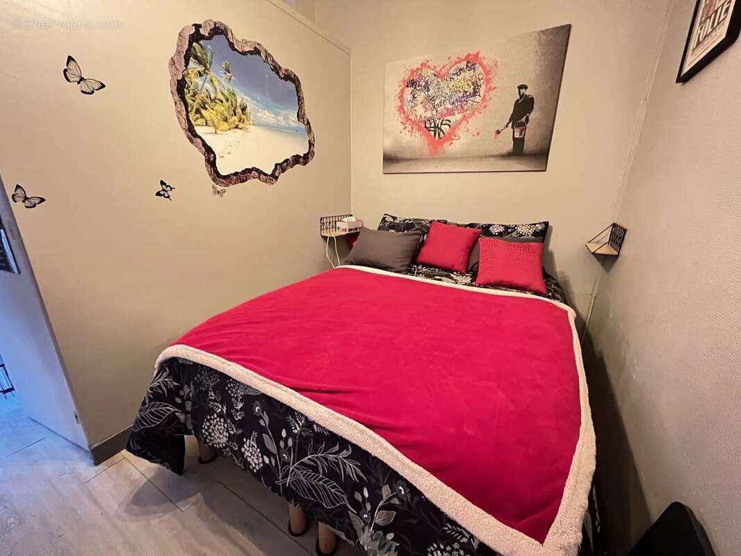 Appartement à PARIS-10E