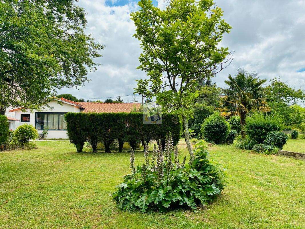 Maison à L'ISLE-D'ESPAGNAC