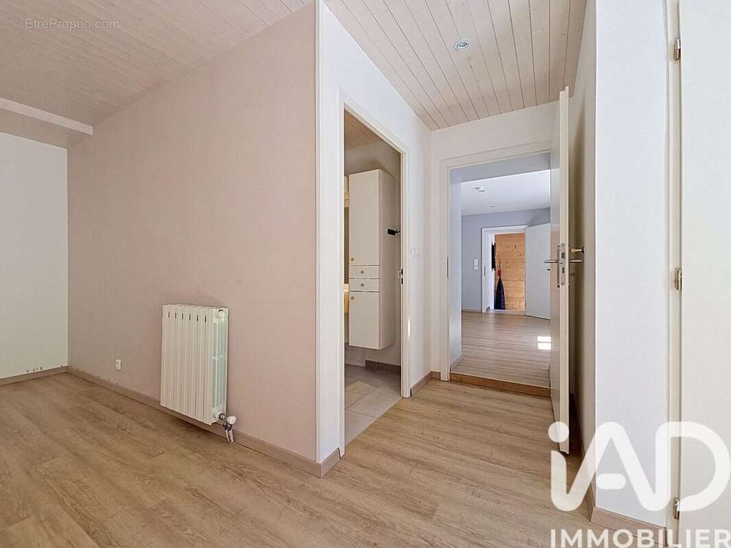 Photo 4 - Appartement à BOIS-D'AMONT