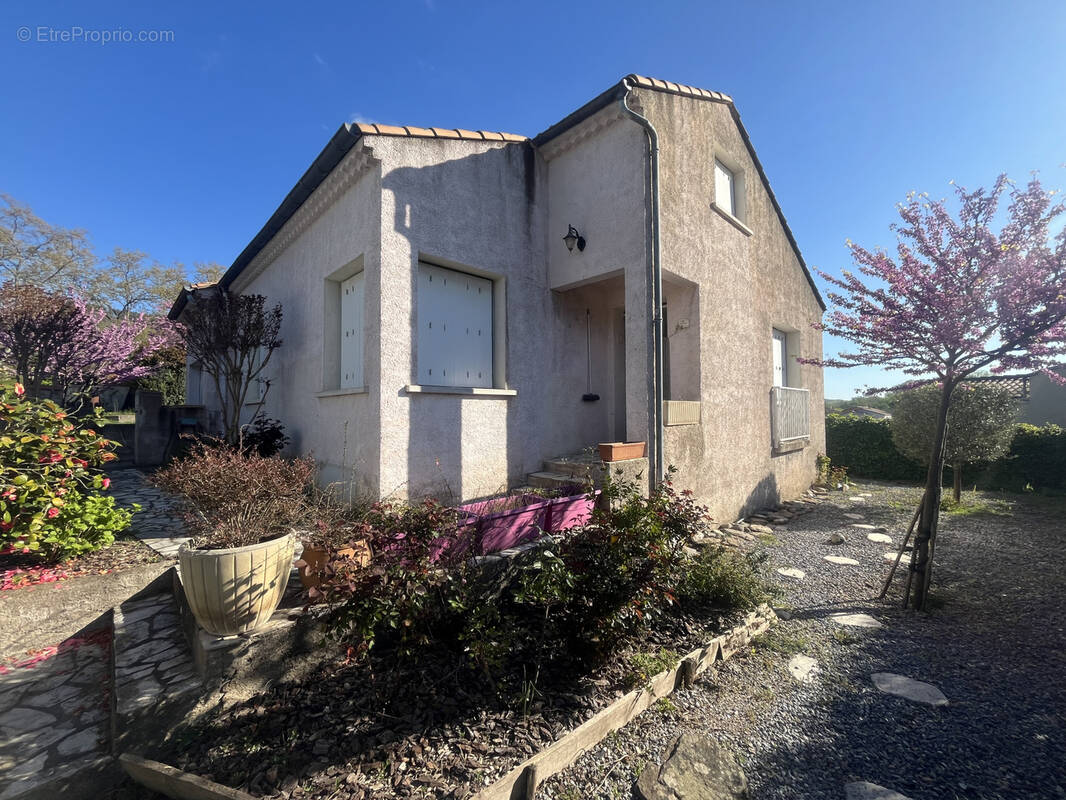 Maison à LE POUJOL-SUR-ORB