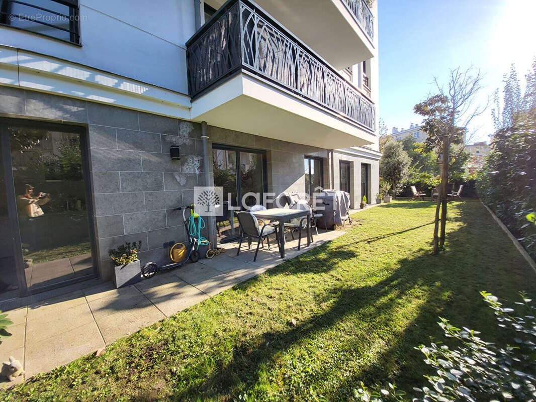Appartement à RUEIL-MALMAISON